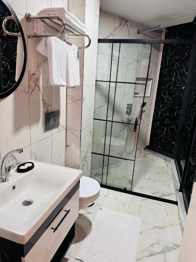 Skymoon Istanbul Airport Hotel Arnavutkoy Zimmer foto